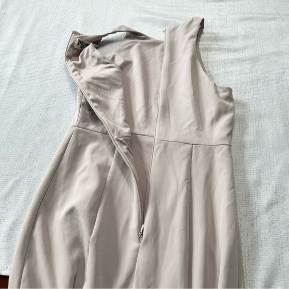 Show Me Your MuMu Wedding Chicago High Neck Gown Size S - Picture 8 of 10